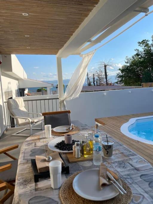 Μοντέρνα Εξοχική Μονοκατοικία Με Ιδιωτική Πισίνα! Halkúci Kültér fotó